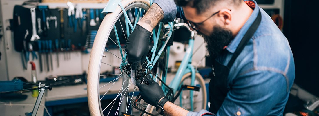 Savoir rouler à vélo : sensibilisation, entretien et réparation vélos